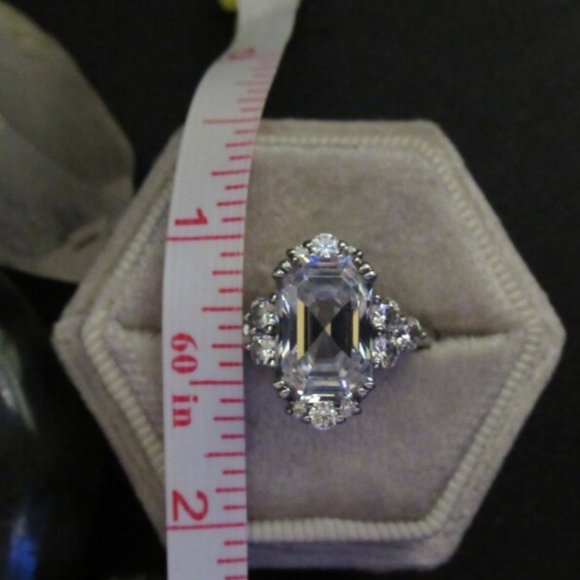 EMERALD Cut Art Deco Ring | Large Fine Fashion Ring | Cocktail, Anniversary - Picture 8 of 14